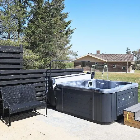 Otel 10 Person In Bl Vand